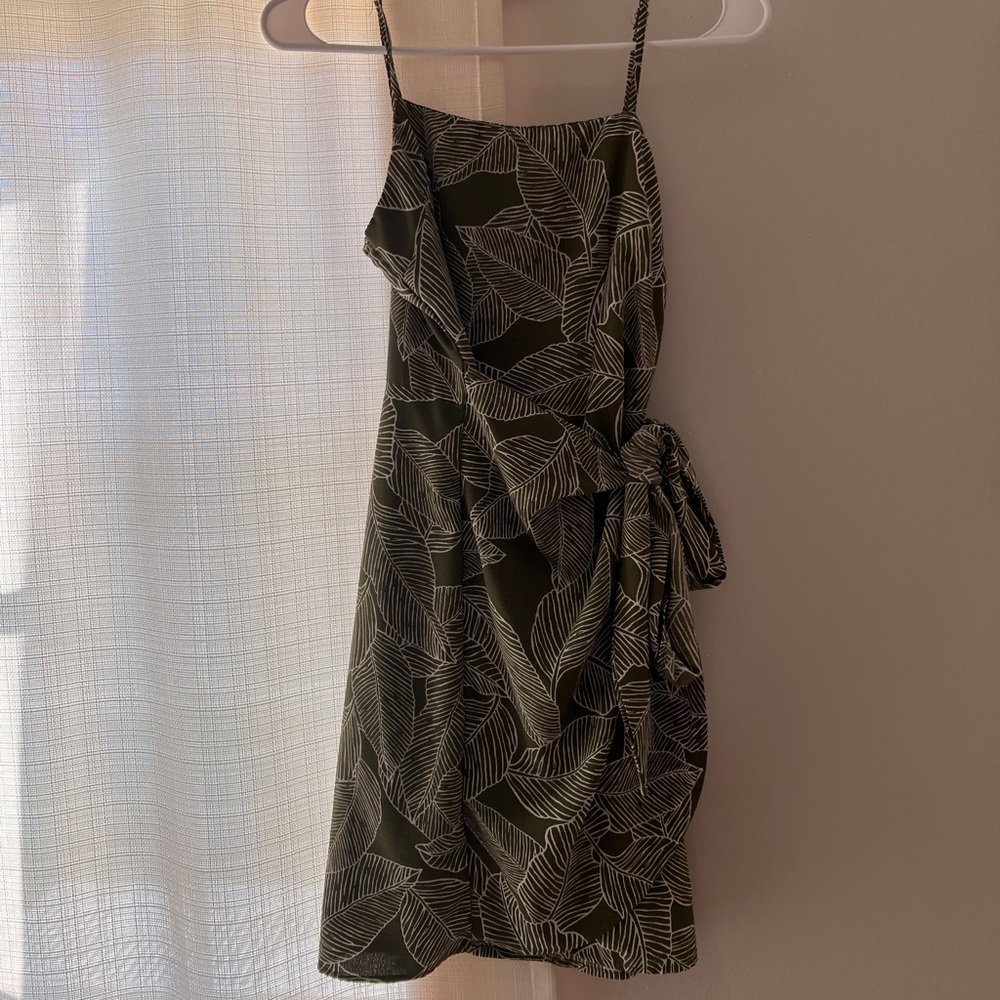 Leaf Print Green Dress